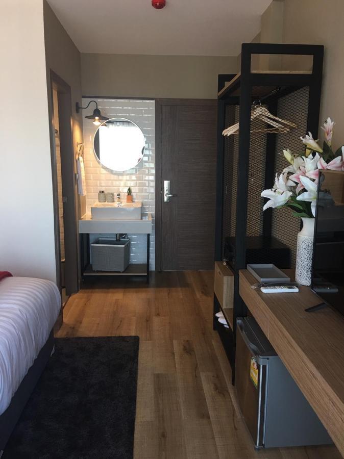 Tree​ For​ Rest​ Poshtel Pansiyon Bangkok Dış mekan fotoğraf